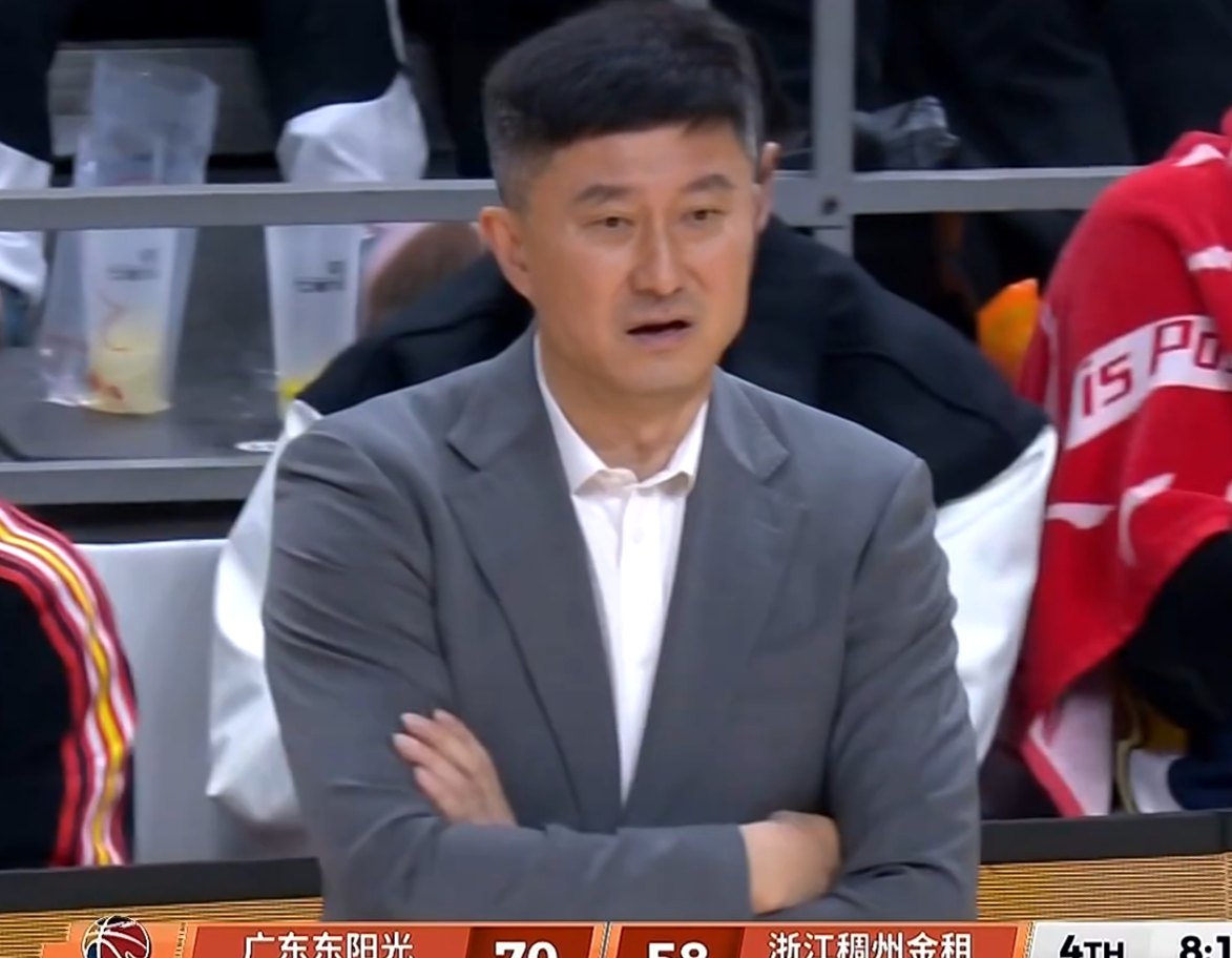 九游体育APP下载-广东3消息！杜锋合同今夏到期，徐昕或赴美无缘回归，朱总新动作